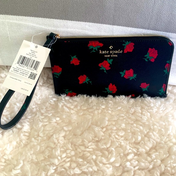 KATE SPADE- BNWT! Red Rose Design Black Zippered Wristlet - Picture 1 of 9